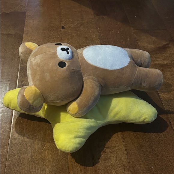 Rilakkuma Yellow Star Plushie - Picture 8 of 9